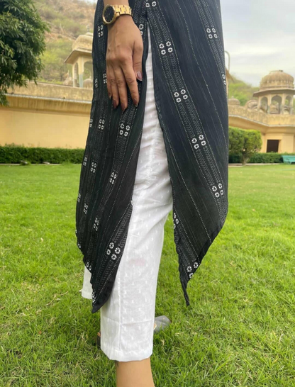 Beautiful Black & White Handloom Co-ord Set