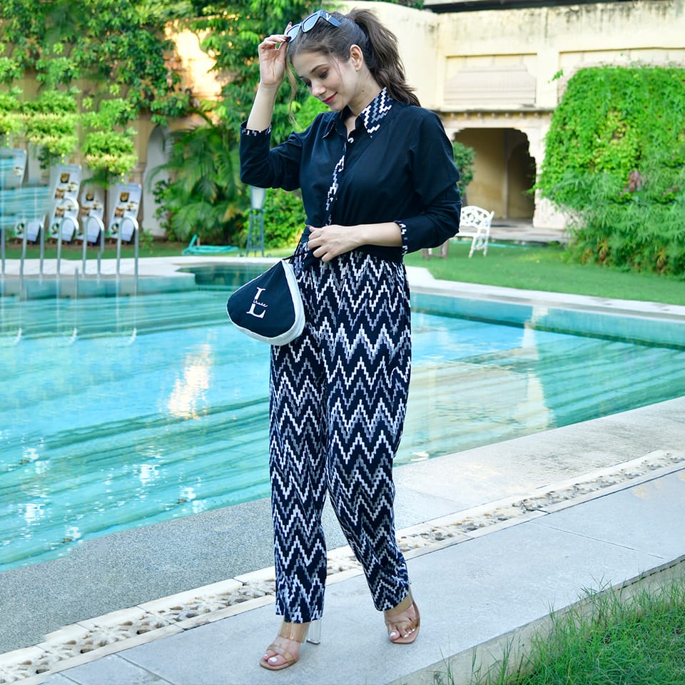 Stylish Black Zig Zag Printed Co-ord Set